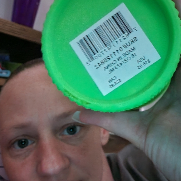 Starbucks 16 oz / grande matte neon green - Picture 1 of 2